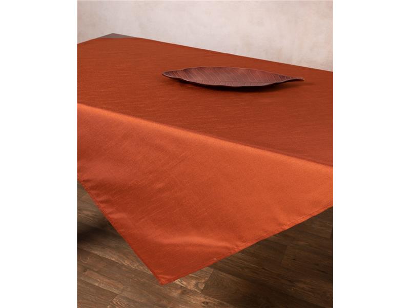 Σατέν τραπεζοκαρέ 2015 (130cm x 130cm) κεραμιδί