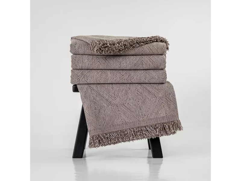 Ριχτάρι Σενίλ Τριθέσιο Bari