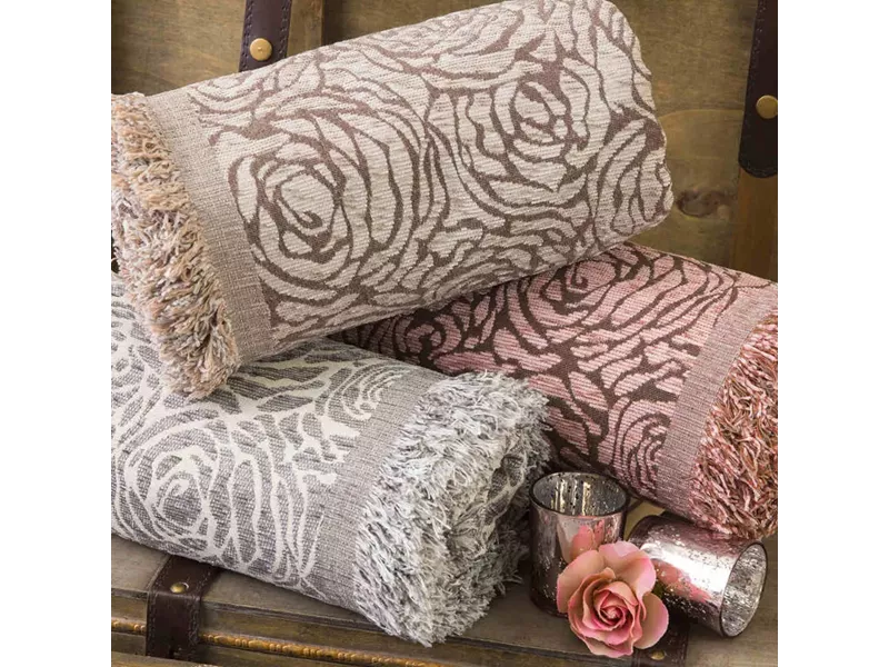 Ριχτάρι Σενίλ Πολυθρόνας Roses Ροζέ 180 x 180 cm