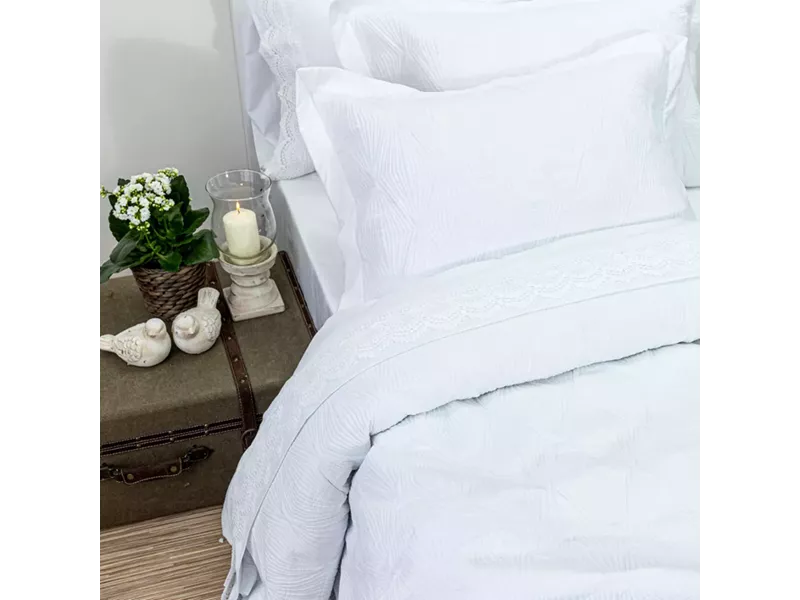 Κουβερλί Σετ Φαίδρα Υπέρδιπλο Λευκό 220 x 240 cm + (2) 50 x 70 cm