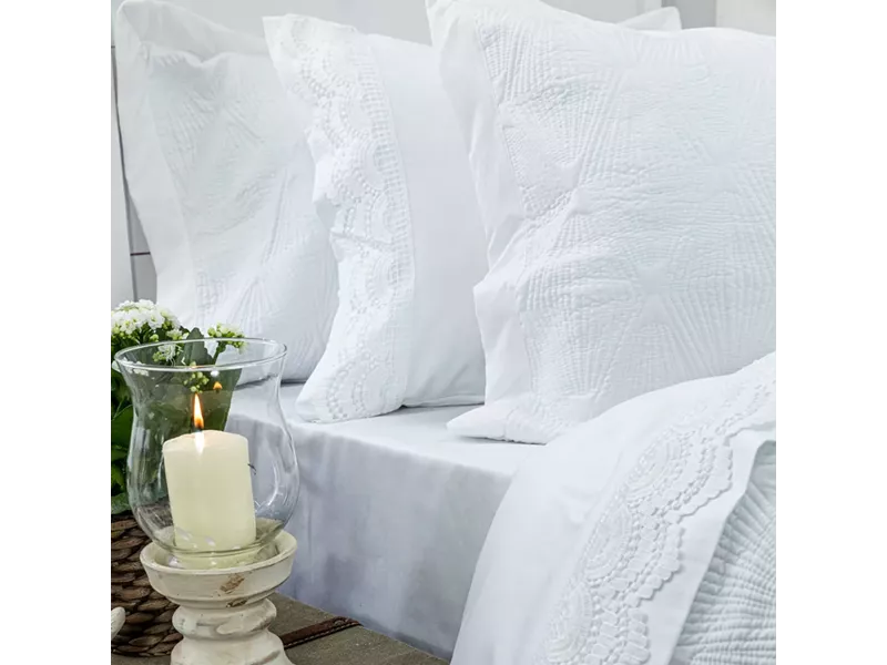 Κουβερλί Σετ Φαίδρα Υπέρδιπλο Λευκό 220 x 240 cm + (2) 50 x 70 cm