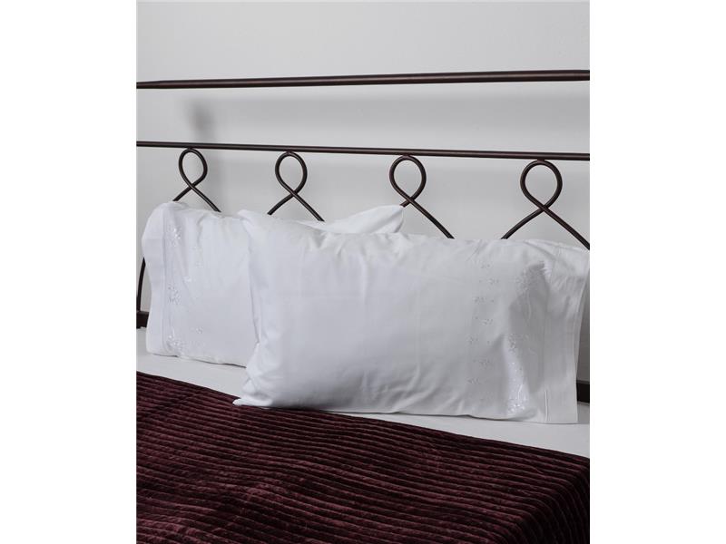 Βαμβακερή μαξιλαροθήκη με κέντημα 050 (46cm x 70cm) λευκή ζευγάρι