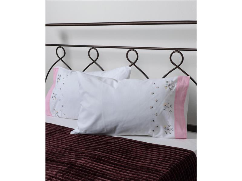 Βαμβακερή μαξιλαροθήκη με κέντημα 050 (46cm x 70cm) λευκό με ρόζ φάσα ζευγάρι