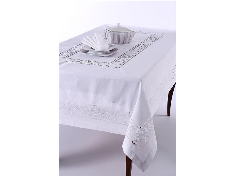 Χειροποίητο τραπεζομάντηλο 682 (170cm x 170cm) λευκό