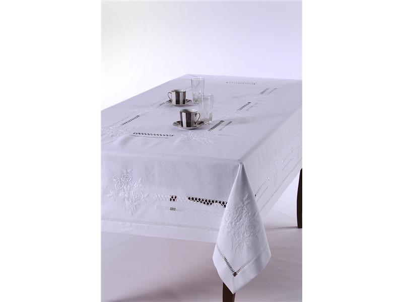 Χειροποίητο τραπεζομάντηλο 232 (170cm x 270cm) λευκό